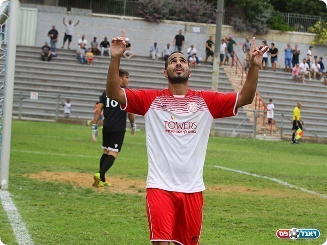 שחקן הסיבוב של דאבל פס. אסי גומה (שלומי גבאי)